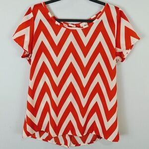 Francescas Womens Chevron Striped Short Sleeve Blouse Size L‎ Button Accent Boho